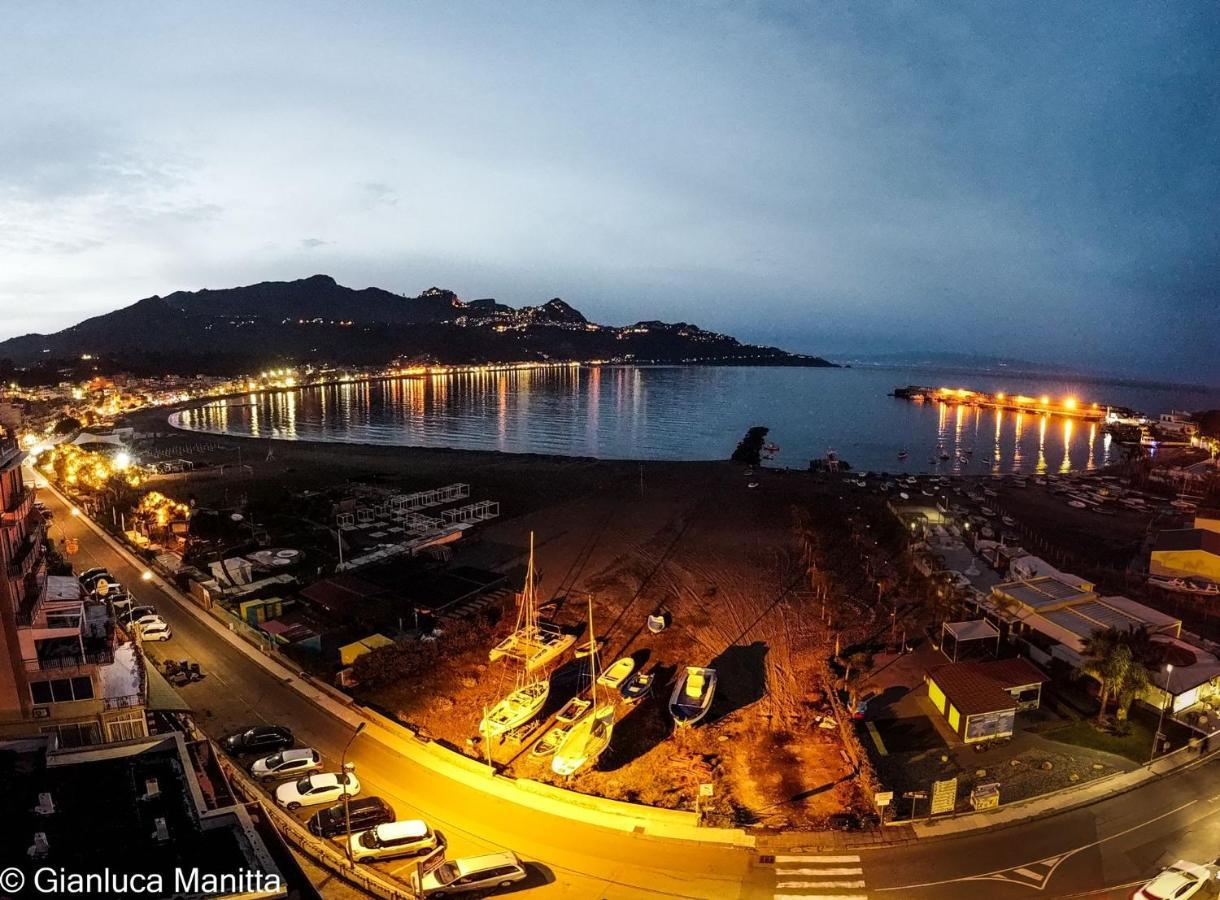 B&B La Costa Di Naxos Giardini Naxos Exteriör bild
